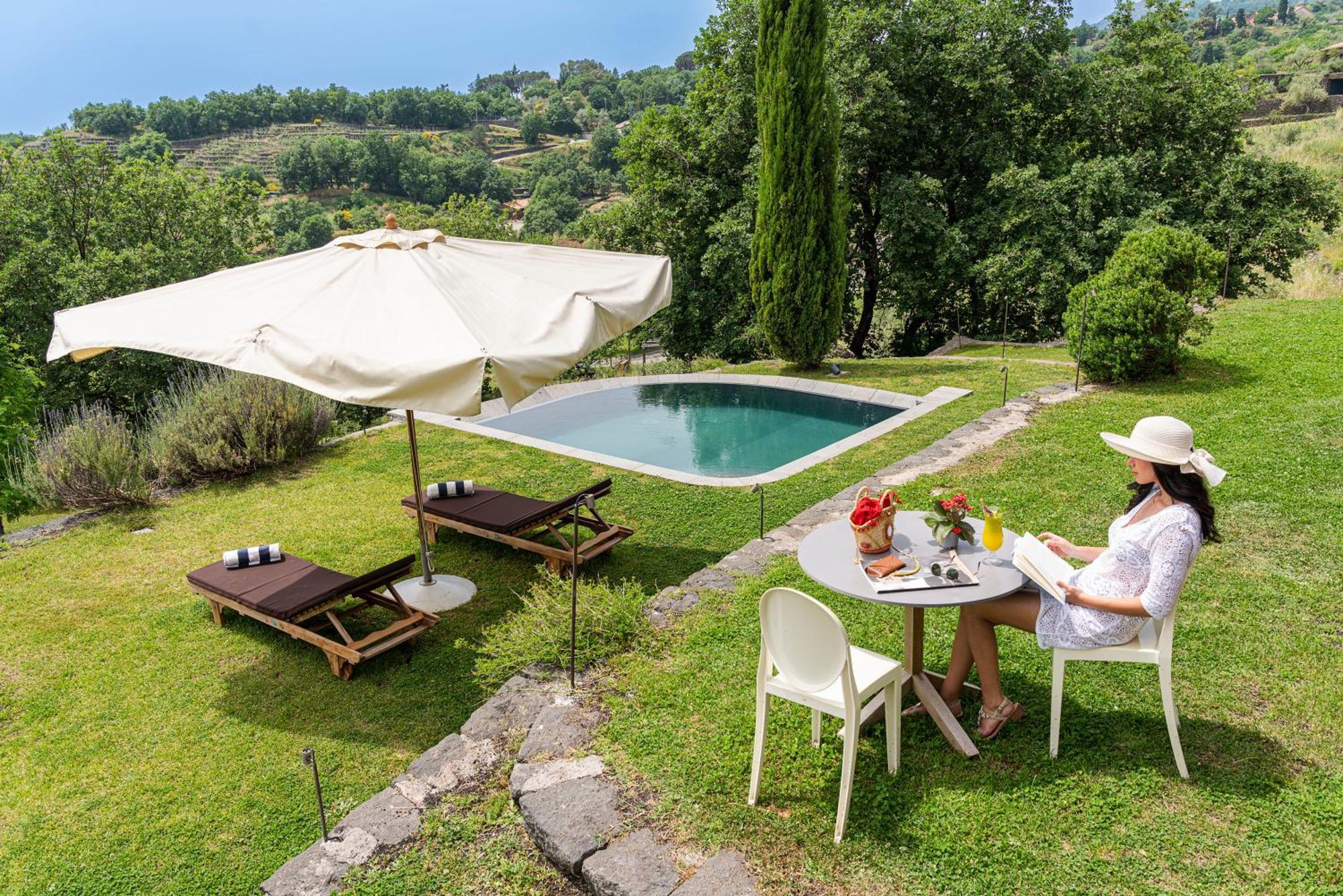 Monaci Delle Terre Nere Hotell Zafferana Etnea Exteriör bild